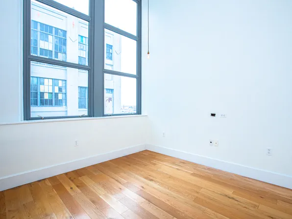 50 Dey Street image 14 of 37