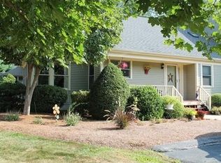 1 Fieldstone St, Upton, MA 01568