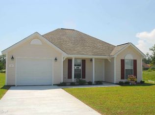 15 Periwinkle Ln, Long Beach, MS 39560