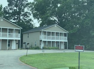 715 Walker Ave #B, Elizabeth City, NC 27909