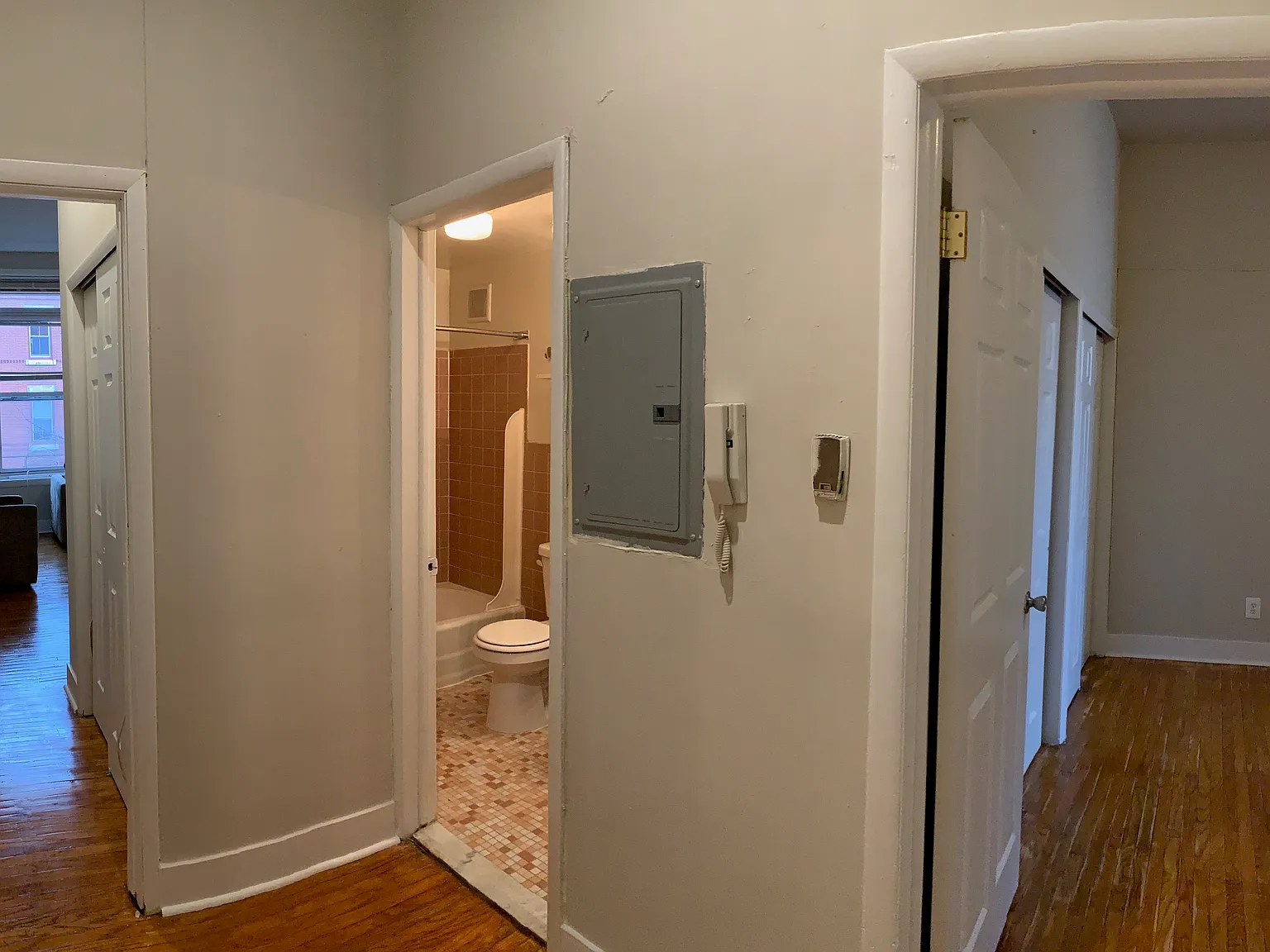 1 bed, 525 sqft, $1,670 — Photo 4