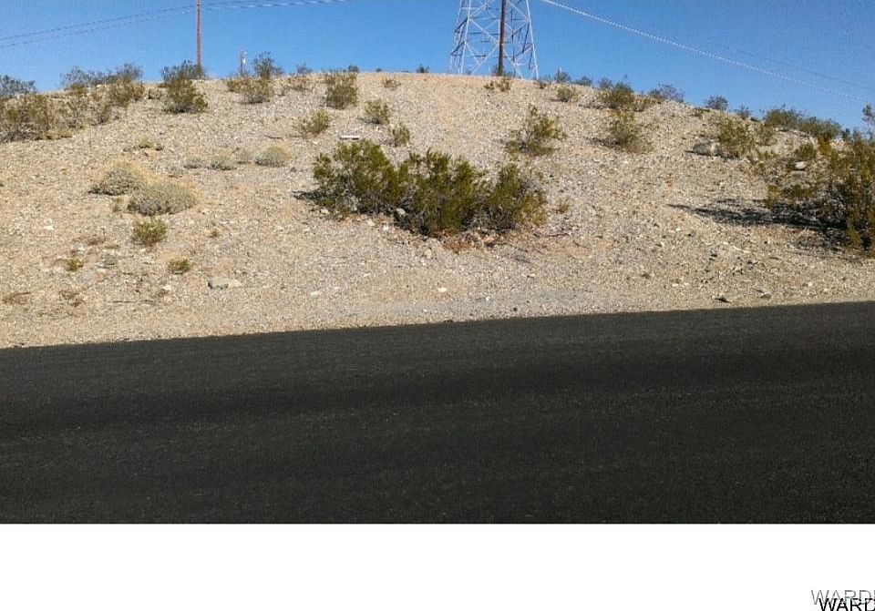 1st image of 960 Desert View Dr
