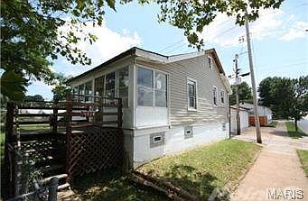 3rd image of 4474 Bingham Ave