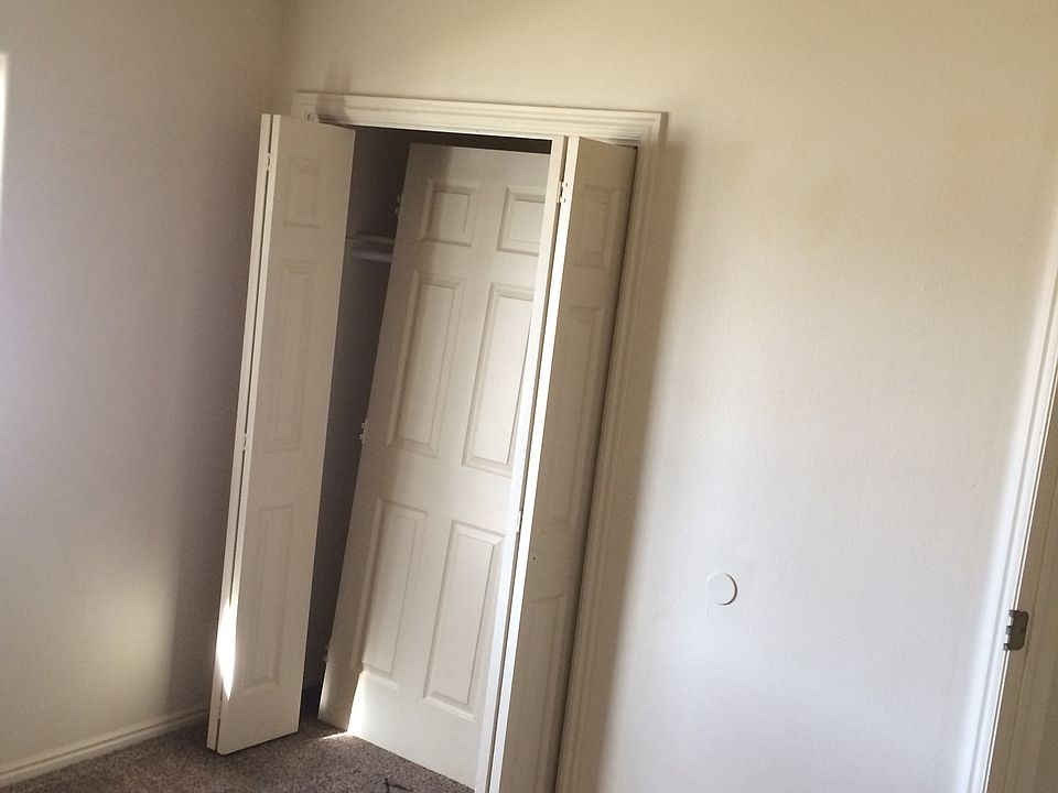 1st image of 444 E Sunland Dr #73