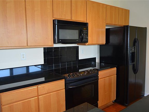 3rd image of 388 Boush St Unit 309