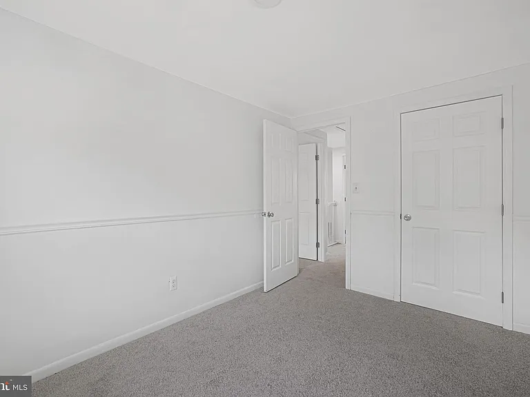 1134 Providence Ct — Photo 24