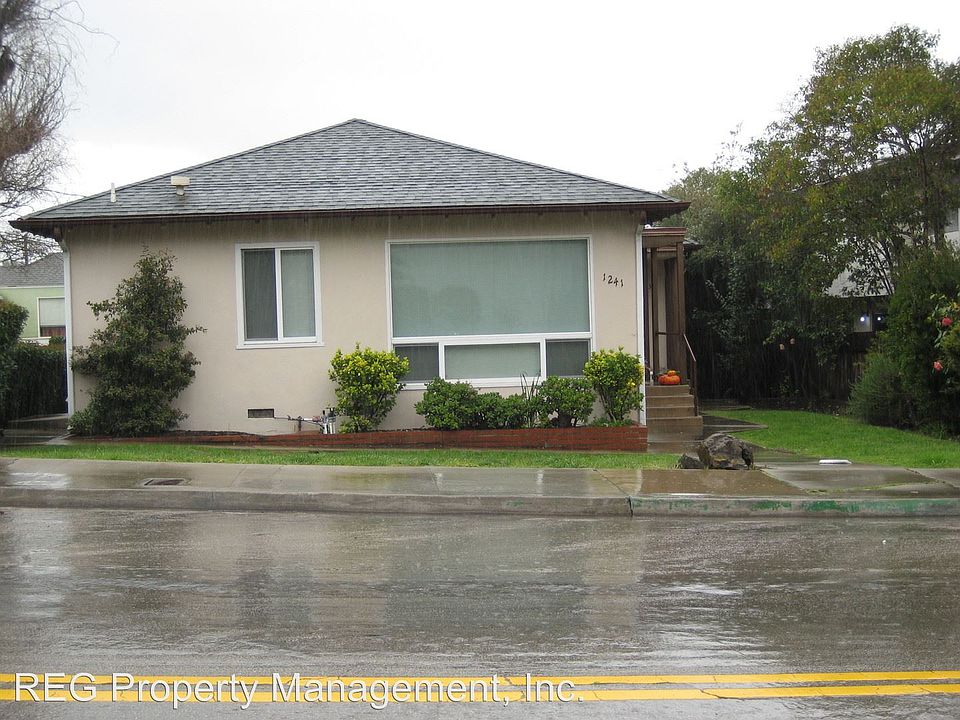 1st image of 1241 Fredericks St