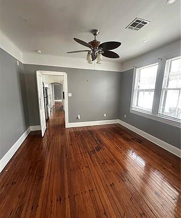 5th image of 4765 Western St