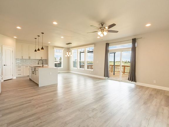 4th image of 8036 Flintwood Rd