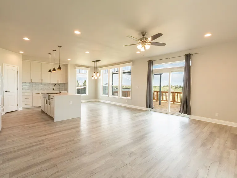 8036 Flintwood Rd — Photo 4
