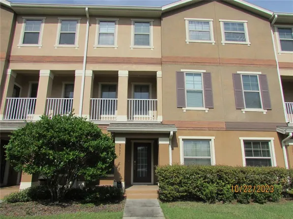 9997 Town Lake Dr, Orlando, FL 32832