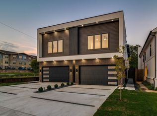 402 Parkview Ave, Dallas, TX 75223