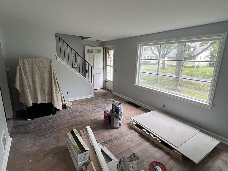 400 Knickerbocker Ave — Photo 13