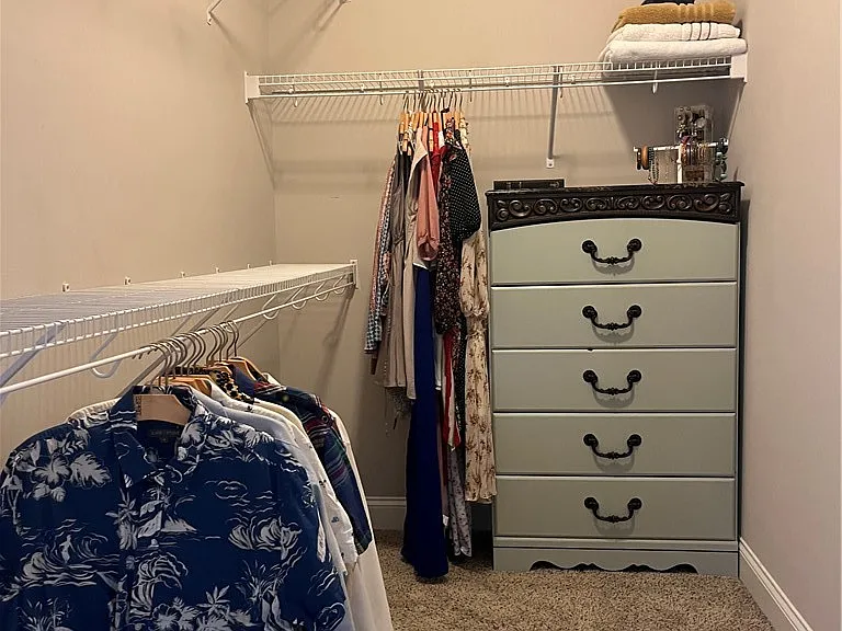 233 Fairfax Dr — Photo 11
