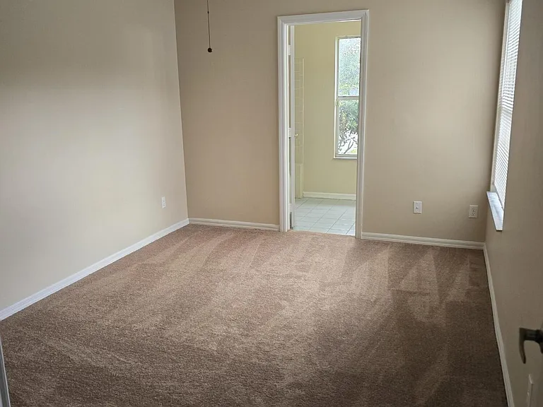 2601 SE Creston Ln — Photo 15