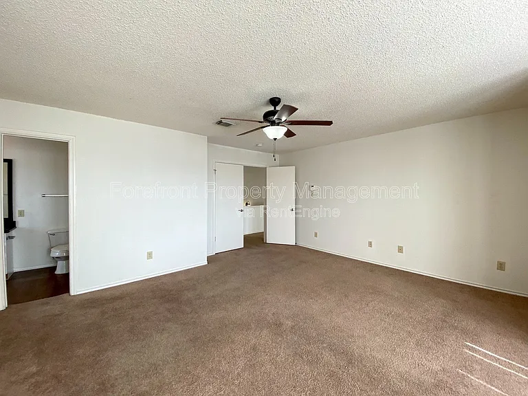 2510 Village Pkwy — Photo 43