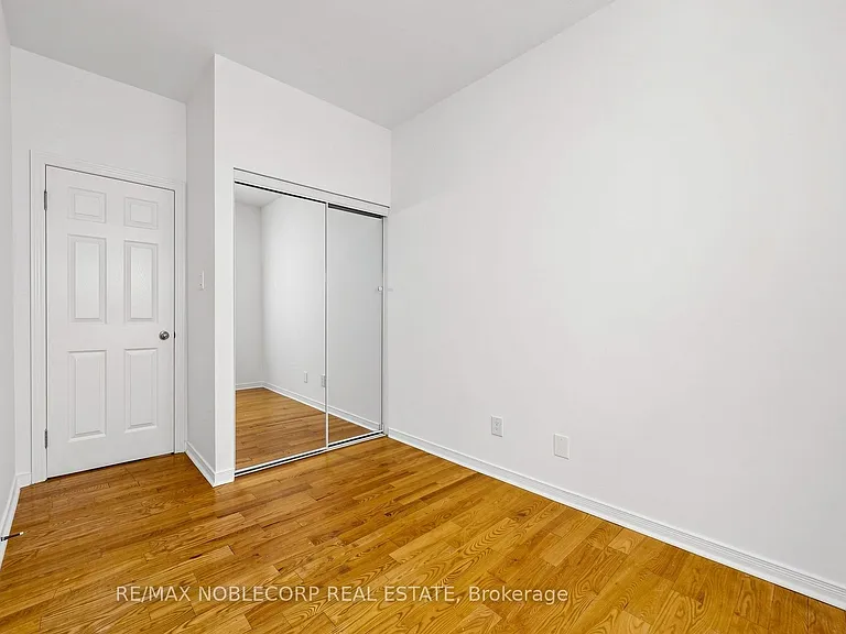 67 Florence Cres #1 — Photo 11