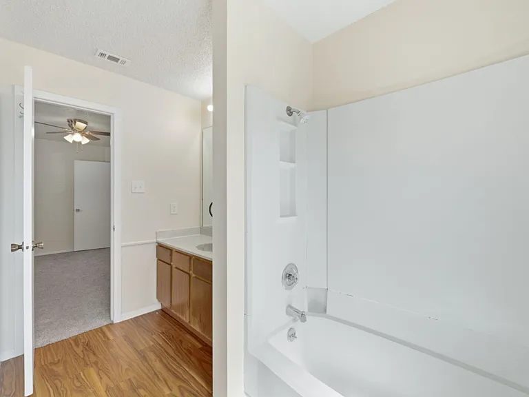 2602 Colquitt Cv #A — Photo 22