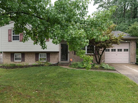 3rd image of 7786 Ravenswood Dr