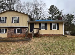 315 Henson Cir, Carrollton, GA 30117