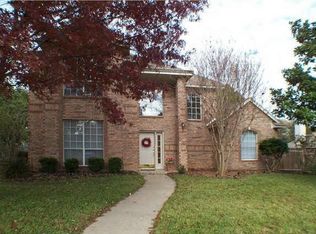 2827 Southshore Dr, Grapevine, TX 76051