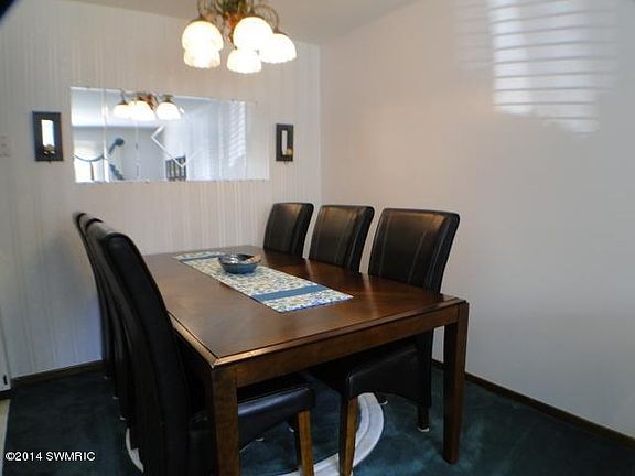 4th image of 5040 Beech Ct