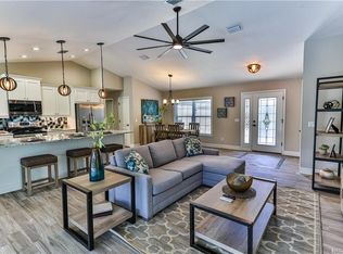1684 N Wembley Dr, Crystal River, FL 34429