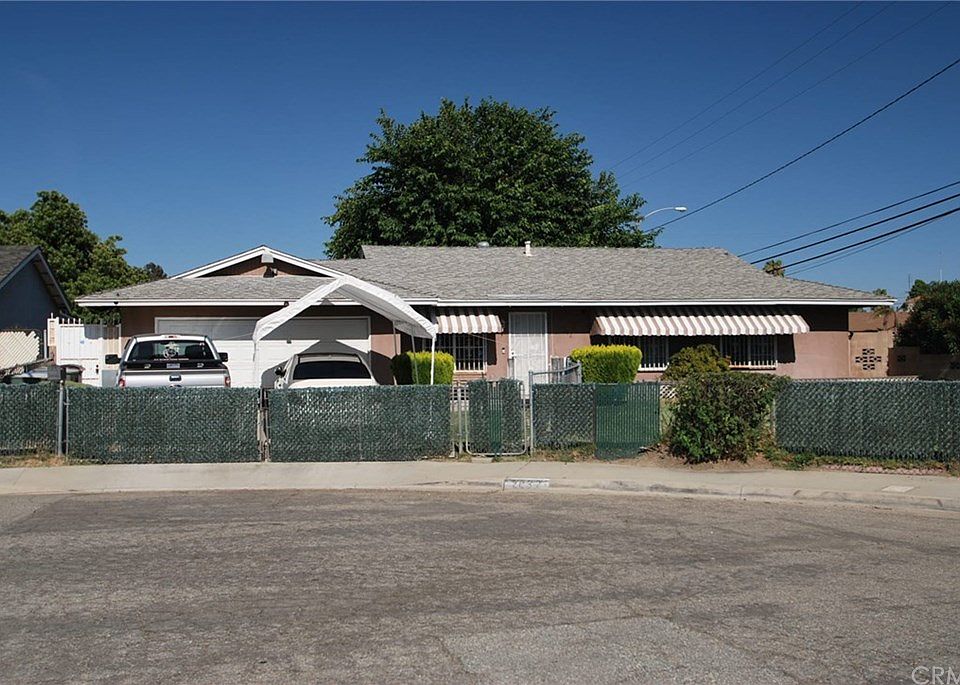 2nd image of 2082 Lee Pl