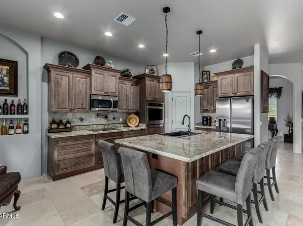 44122 N 15TH Street, New River, AZ 85087