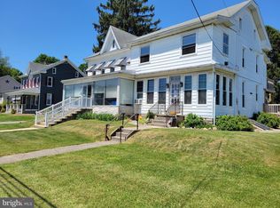 361 W Market St, Hellam, PA 17406