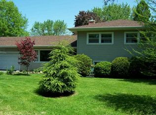 4491 Cheyenne Ave, Davenport, IA 52806