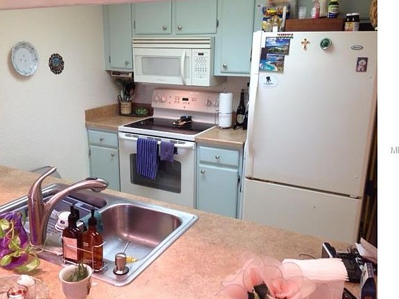 4th image of 4016 Oakview Dr #J
