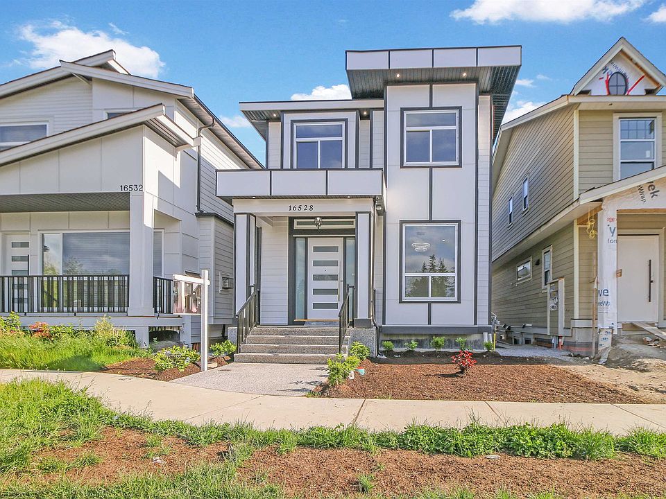 1st image of 16528 22nd Ave