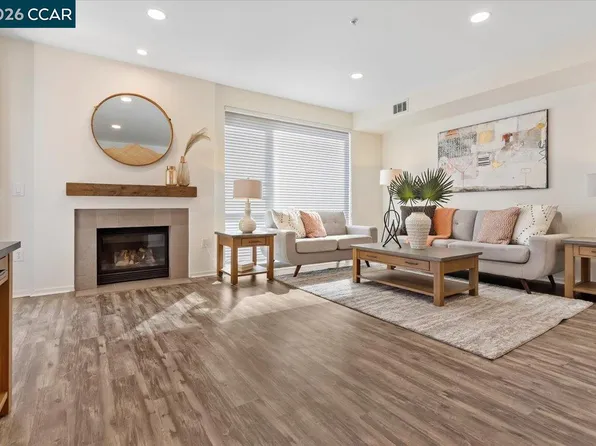 1655 N California Blvd Unit 312, Walnut Creek, CA 94598