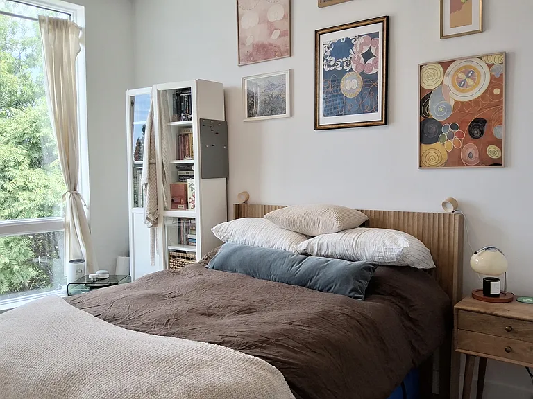511 Meeker Ave #4B — Photo 6
