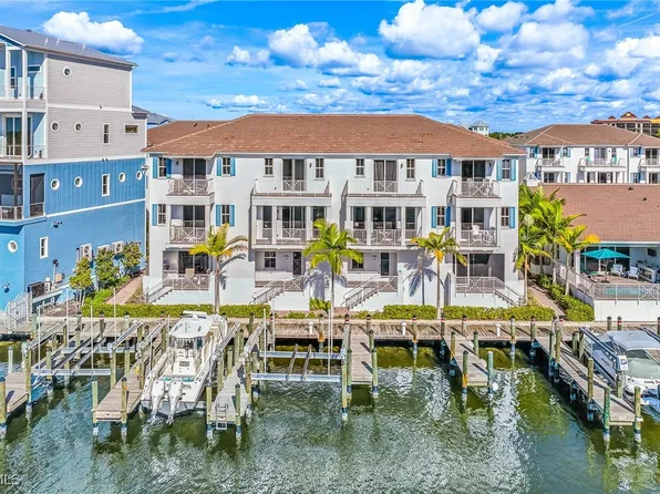 5816 Shell Cove Dr #119, Cape Coral, FL 33914