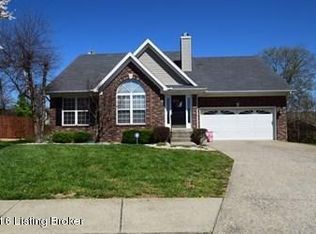 3900 Chesley Martin Dr, Jeffersontown, KY 40299