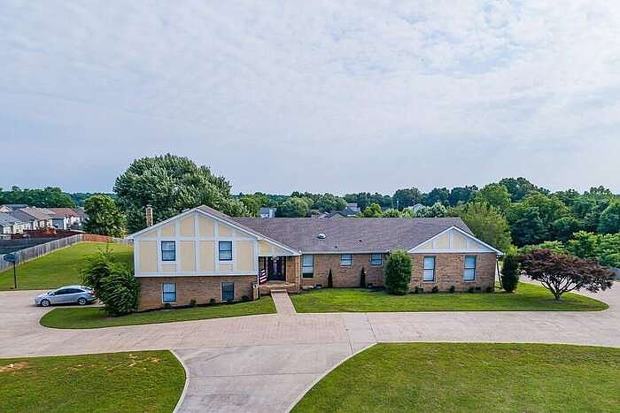 1st image of 1335 Whitt Ln