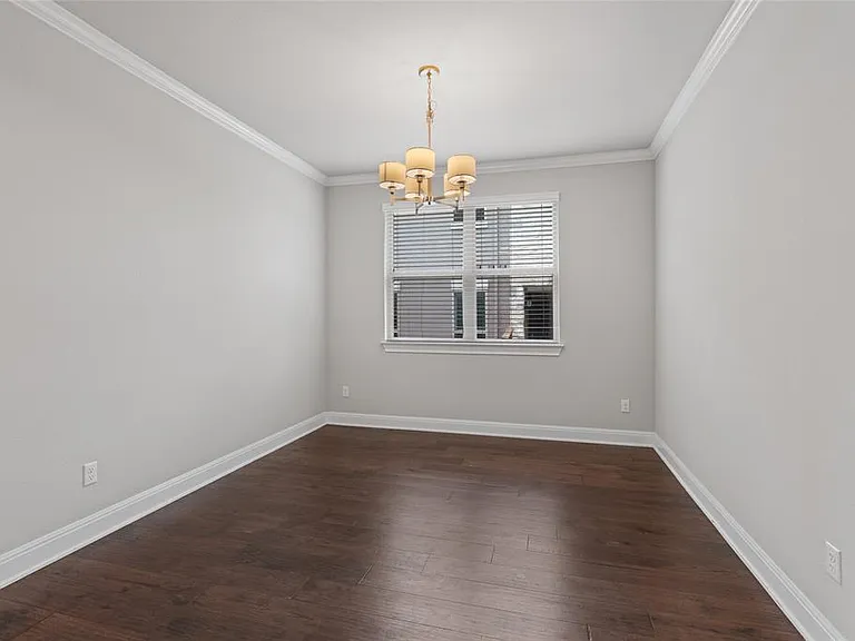 15601 Cabrillo Way — Photo 7