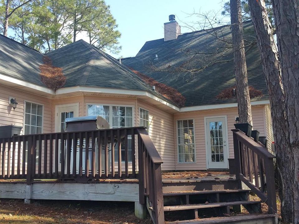 1st image of 207 Fernwood Dr