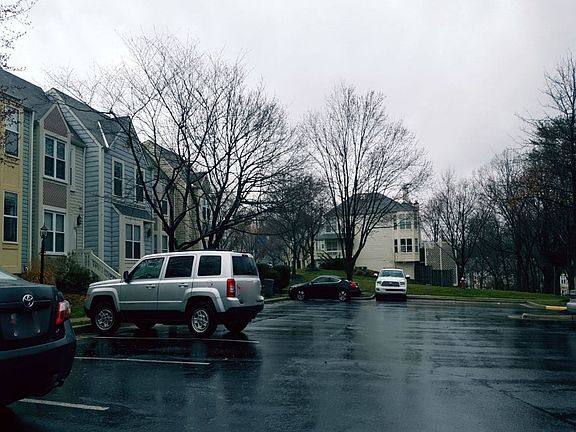 5th image of 7310 Eastgate Ln