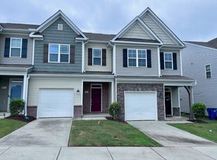 8907 Commons Townes Dr, Raleigh, NC 27616