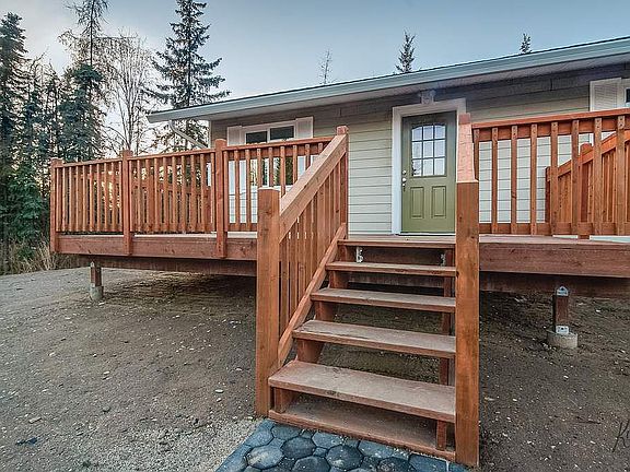 2nd image of 2603 S Goldenrod Cir
