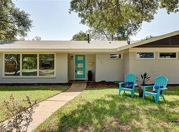2nd image of 5711 Fairlane Dr