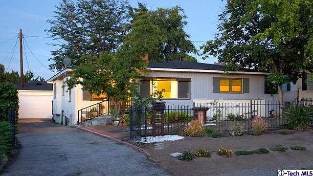 1st image of 10152 Oro Vista Ave