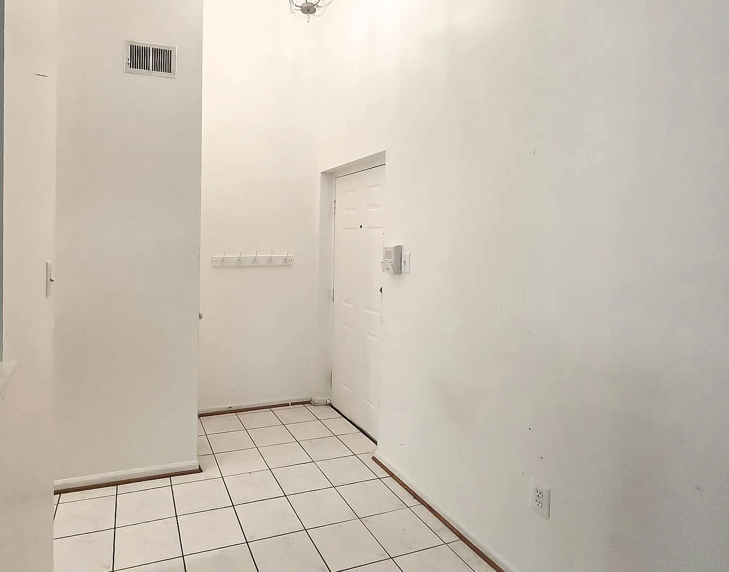 2 bed, 1200 sqft, $1,550 — Photo 3