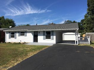 164 Greenbriar Ln, Louisville, KY 40229