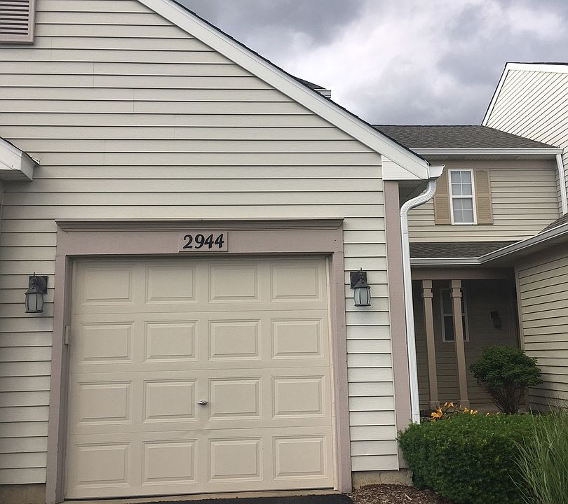 1st image of 2944 White Thorn Cir