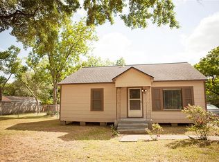 322 Center St, Stafford, TX 77477