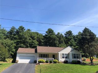 74 Lynne Ln, Burrillville, RI 02839